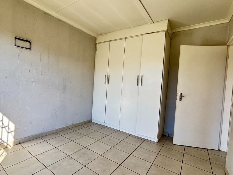 For rent - 3 bedroom townhouse, Bonanne - Photo 2
