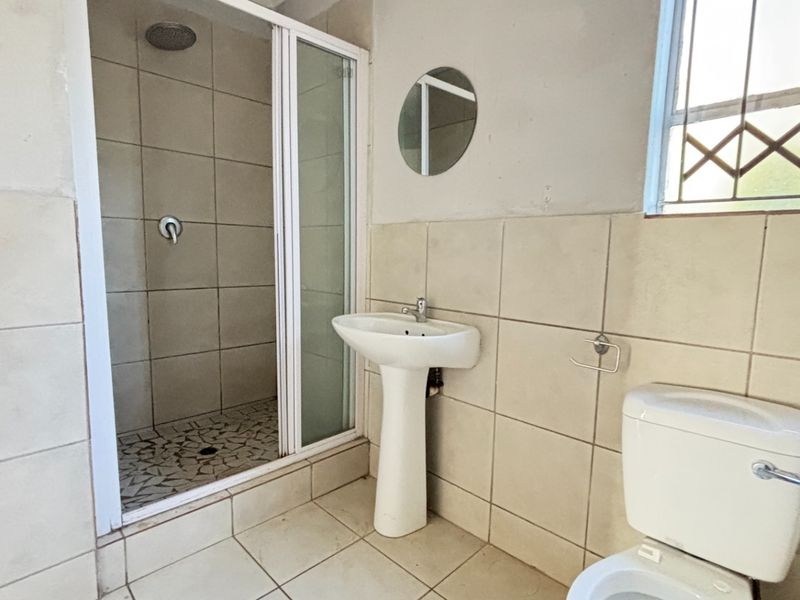 For rent - 3 bedroom townhouse, Bonanne - Photo 5