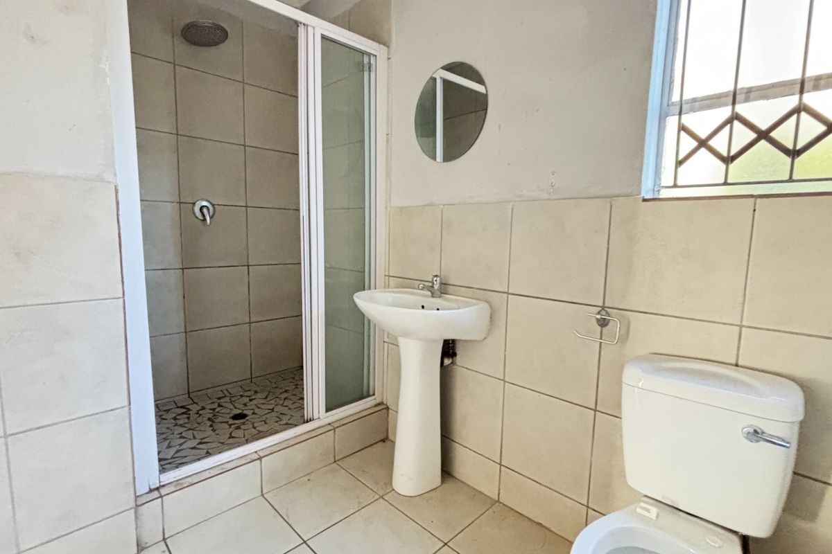 For rent - 3 bedroom townhouse, Bonanne - Photo 5