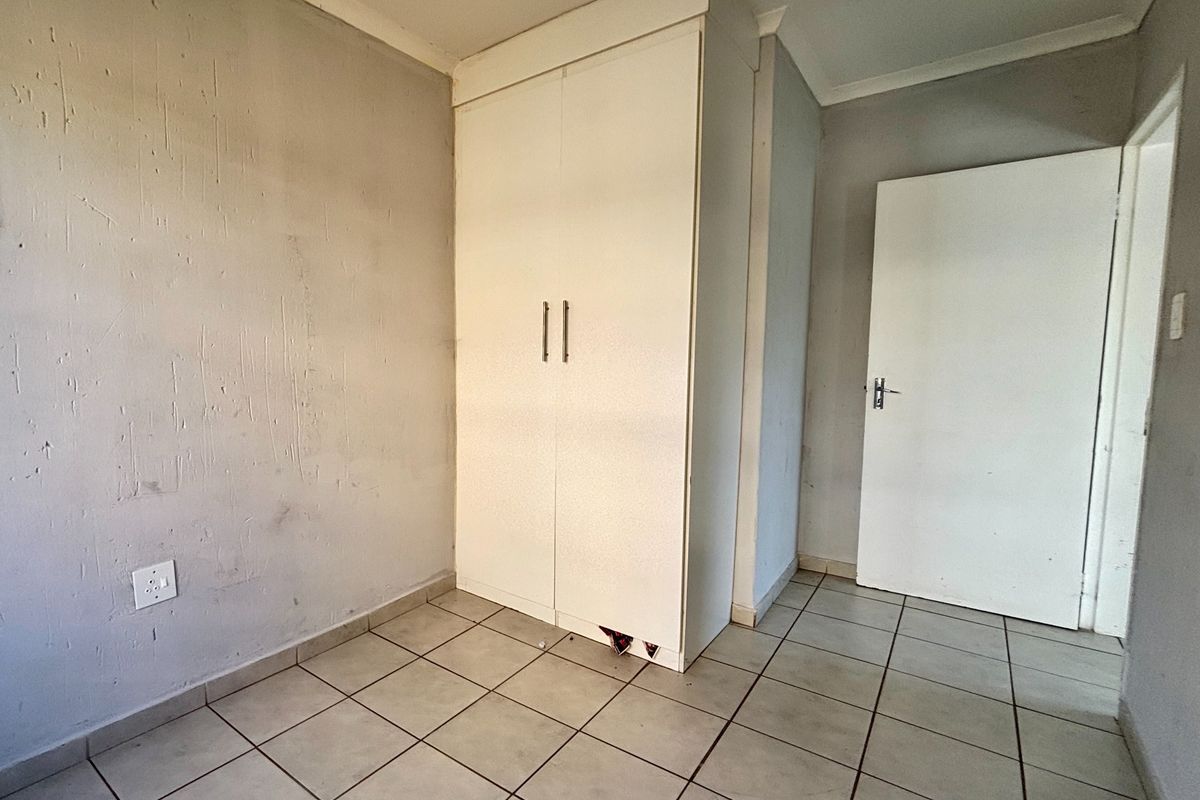 For rent - 3 bedroom townhouse, Bonanne - Photo 3