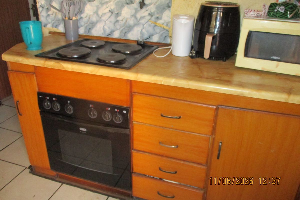 House For Sale in Tembisa - Photo 5