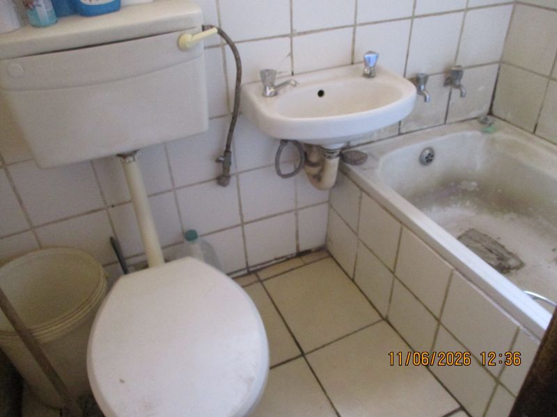 House For Sale in Tembisa - Photo 8