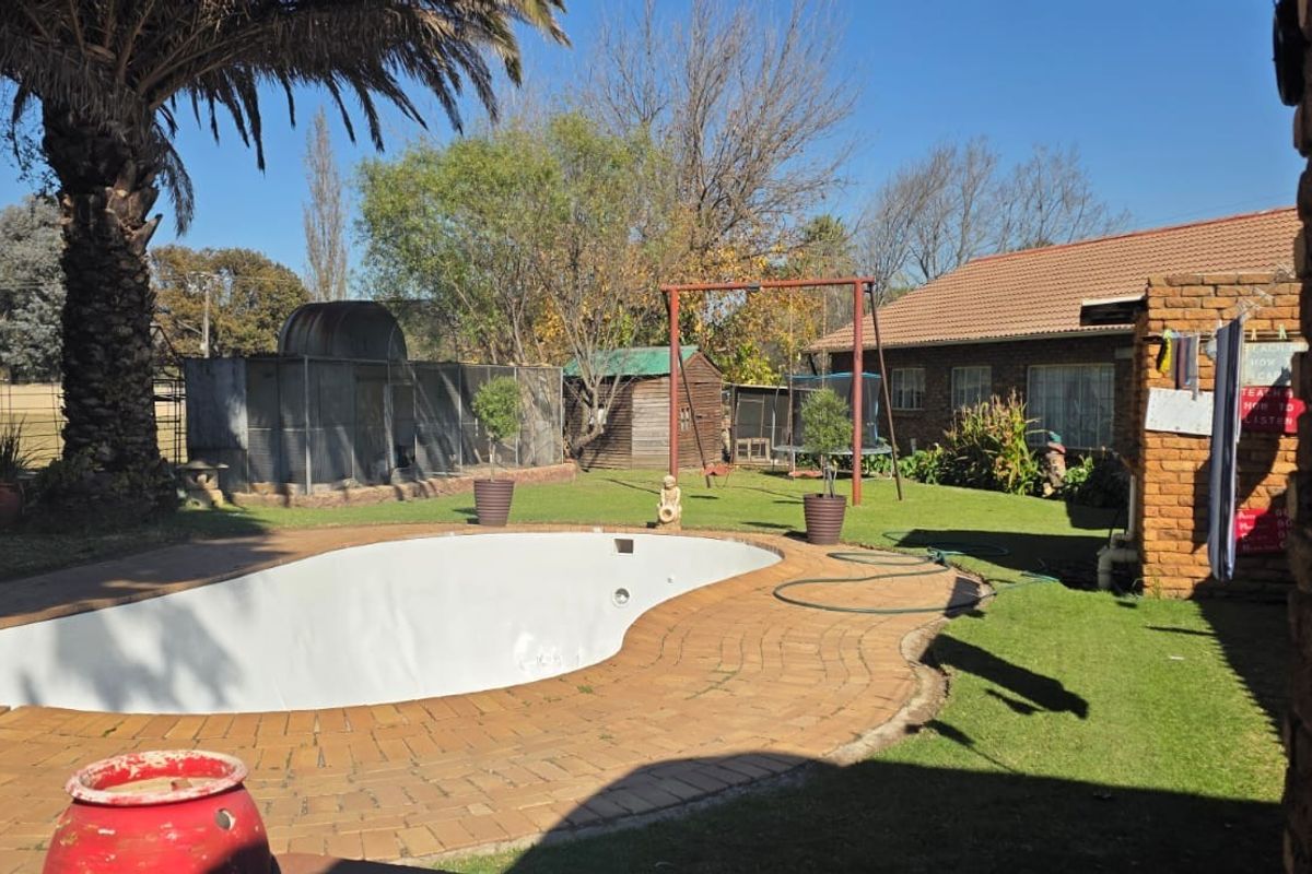 Farm For Sale in Benoni AH, Benoni - Photo 3