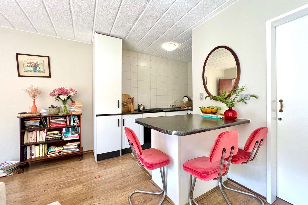 1 Bed Ground Floor Apartment For Sale in Parkwood! - Photo 5