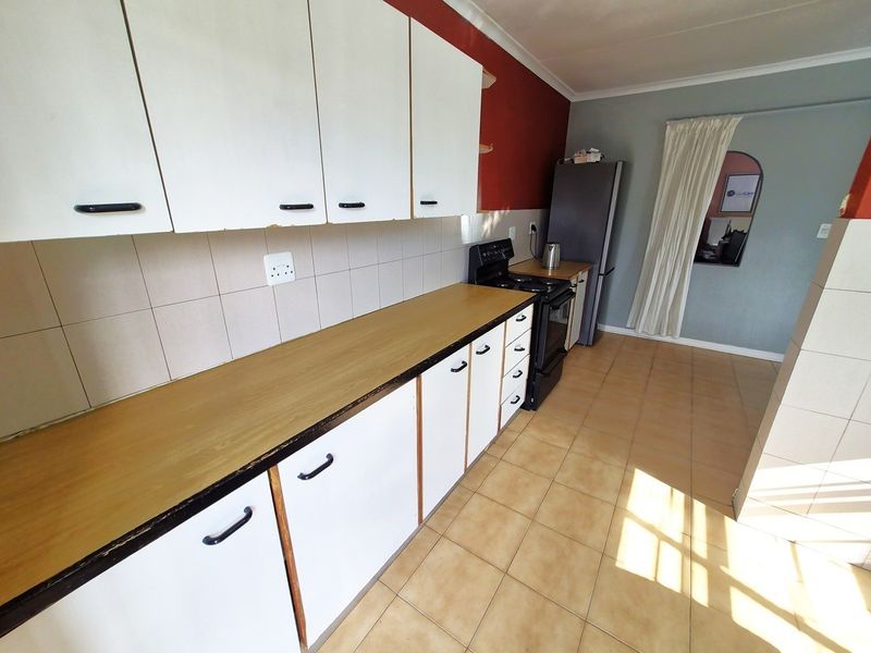 House For Sale in Bloubosrand, Randburg - Photo 10
