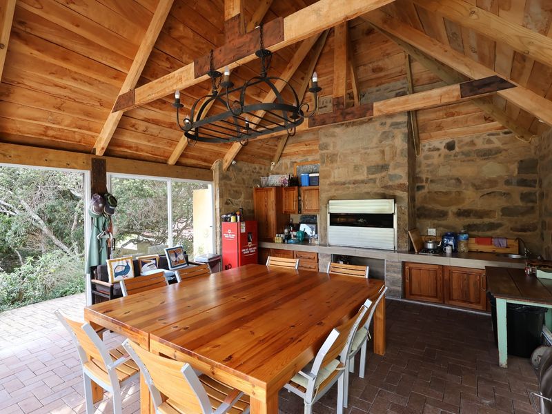 Seven Bedroom House in West Beach Port Alfred - Photo 10