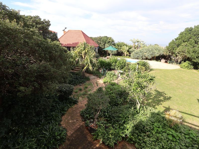 Seven Bedroom House in West Beach Port Alfred - Photo 7