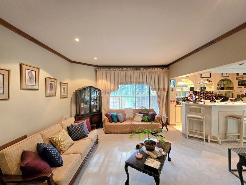 Charming Family Home In Lovely Surrounds With Versatile Income Producing Cottage - Photo 8