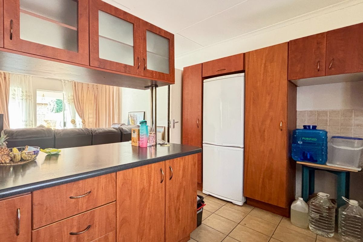 For rent - Modern 3 Bedroom Townhouse, Sasoblurg - Photo 2