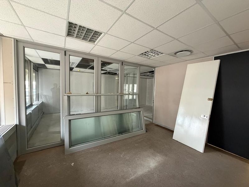Office To Rent at One Thibault,  Cape Town City Centre, Cape Town - Photo 4