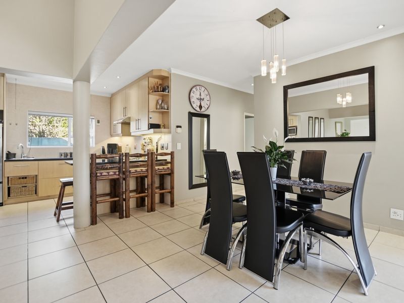 Family Home in a Prime Parklands Location - Photo 8