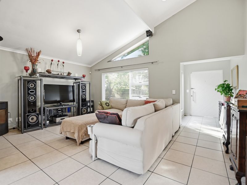 Family Home in a Prime Parklands Location - Photo 5