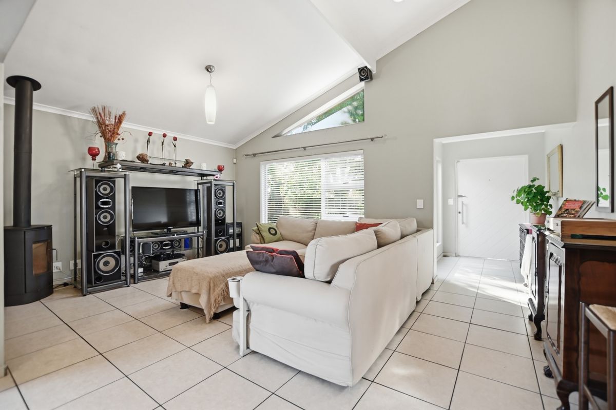 Family Home in a Prime Parklands Location - Photo 5