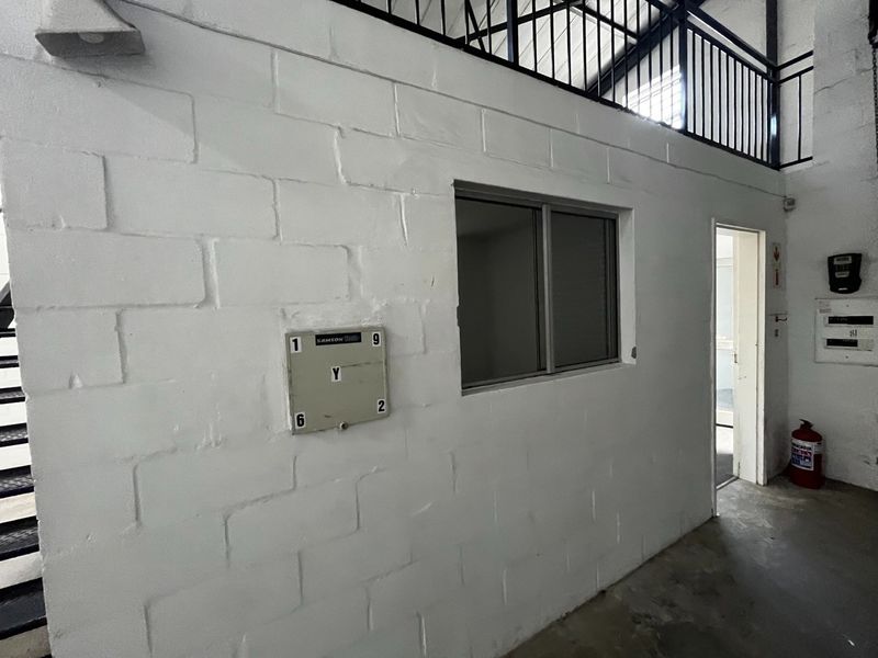 153m2 Warehouse TO LET | Icon Business Park | Brackenfell - Photo 9