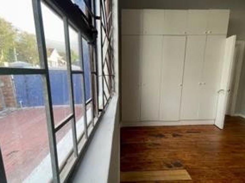 Woodstock Investment Opportunity | Guest House with Massive Potential | Highly Negotiable - Photo 9