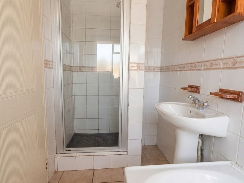 3 Bedroom Townhouse for Sale in Ermelo (CBD) - Photo 9
