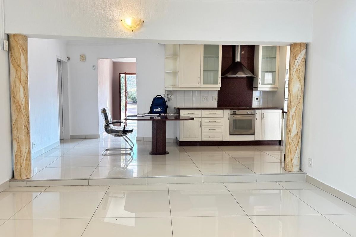 This Lifestyle Four Bedroom With A Swimming Pool Is For Sale In Erasmia - Photo 5