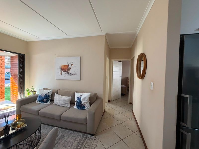 Beautiful Ground Floor Apartment For Sale in Sagewood - Photo 6