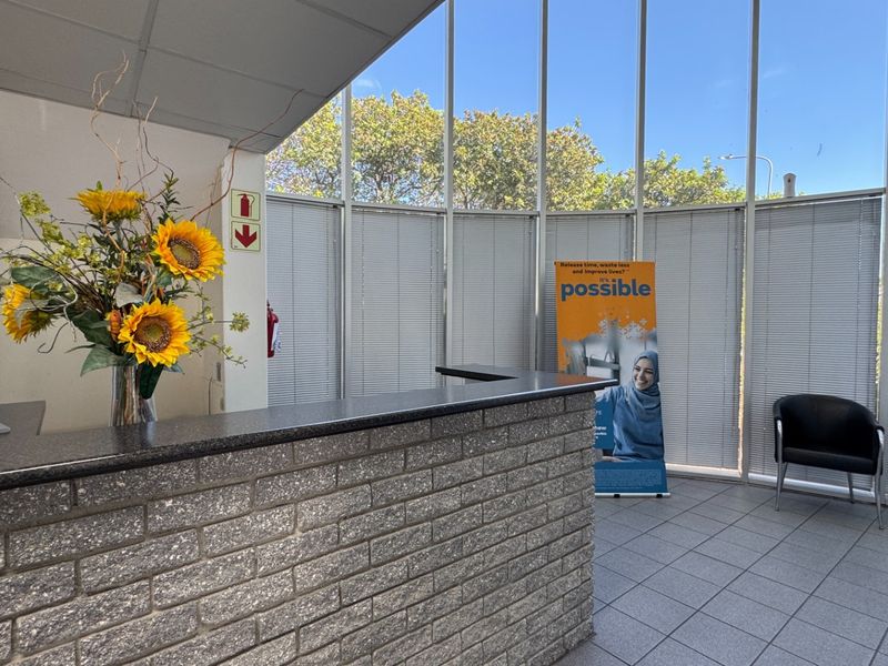 Neat and Secure 1 108m2 Warehouse To Let in Montague Gardens, Cape Town | 100 Amp Power - Photo 8
