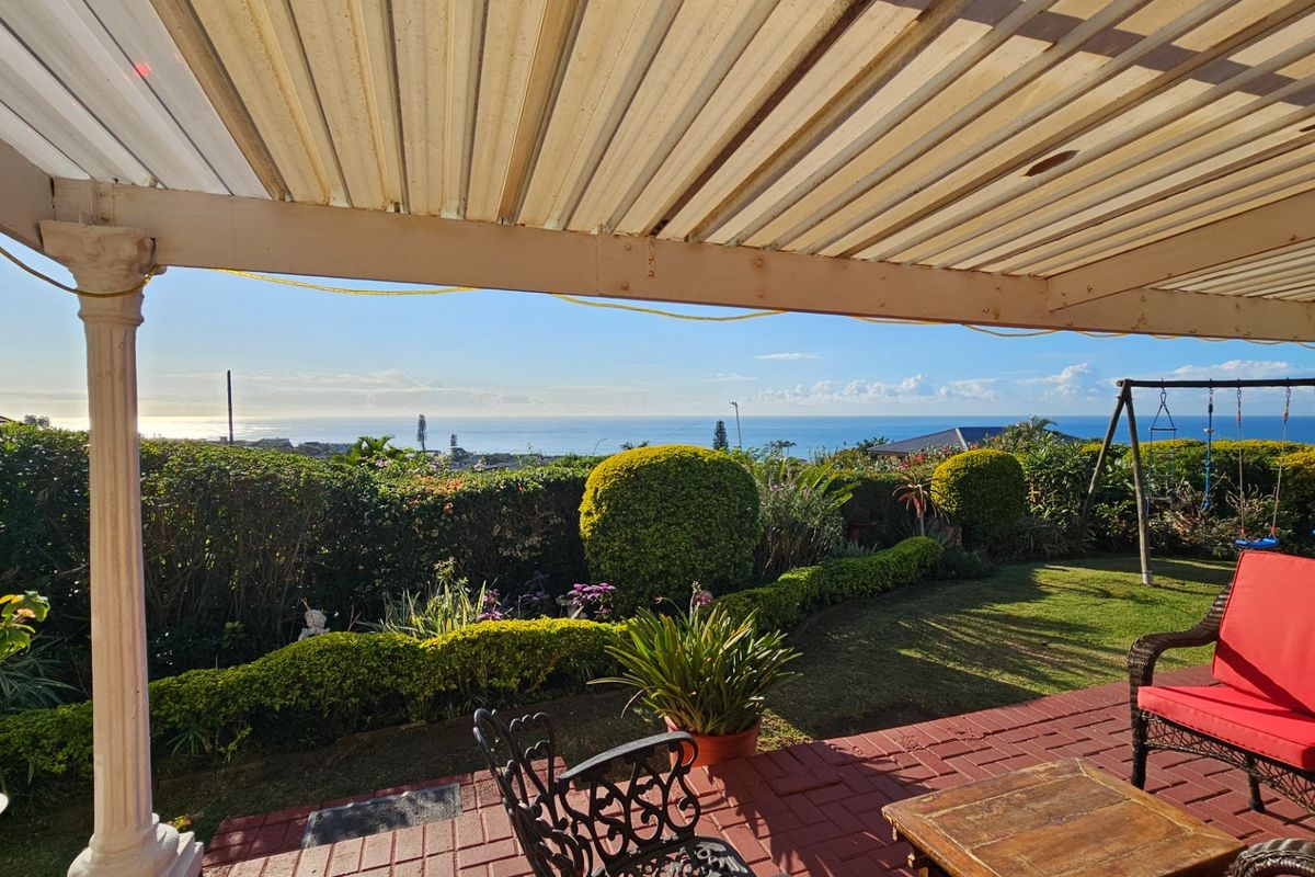 Exceptional Coastal Property with Sea Views - Fully Furnished Home and Income-Generating Flatlets - Photo 2