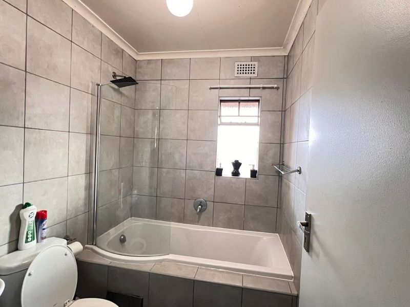 Apartment To Rent in Centurion - Photo 3
