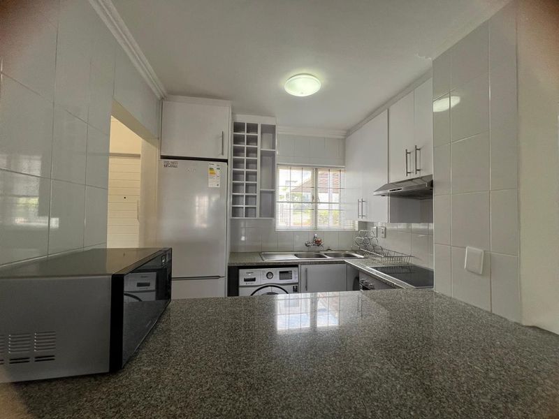 1 bedroom ground floor apartment - Photo 3