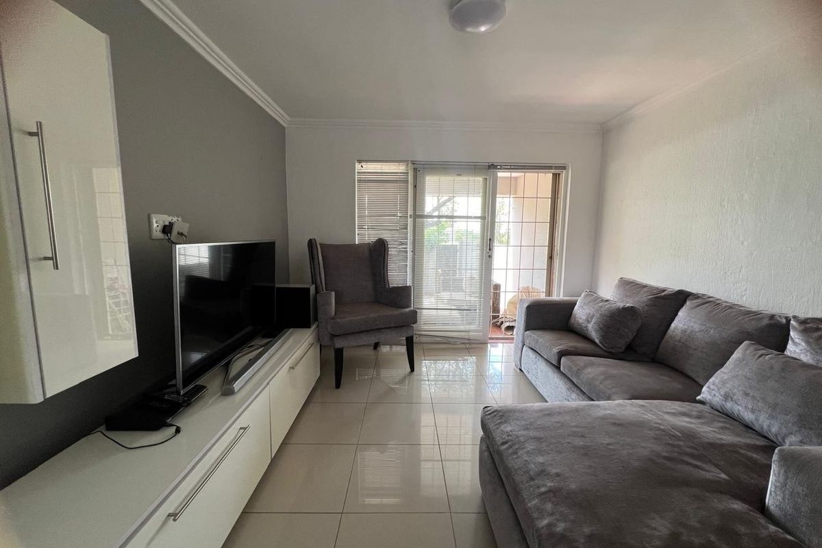 1 bedroom ground floor apartment - Photo 5