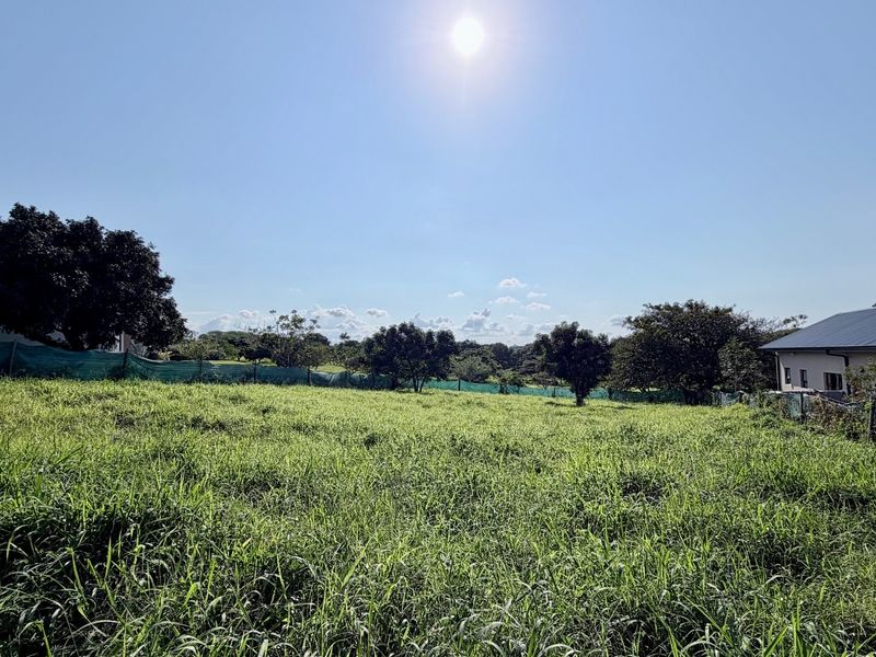 Inkwazi Estate level land in Zinkwazi - Photo 2