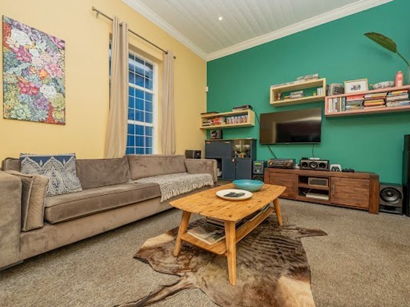 Beautiful free-Standing Character Home in the Heart of Observatory - Photo 6