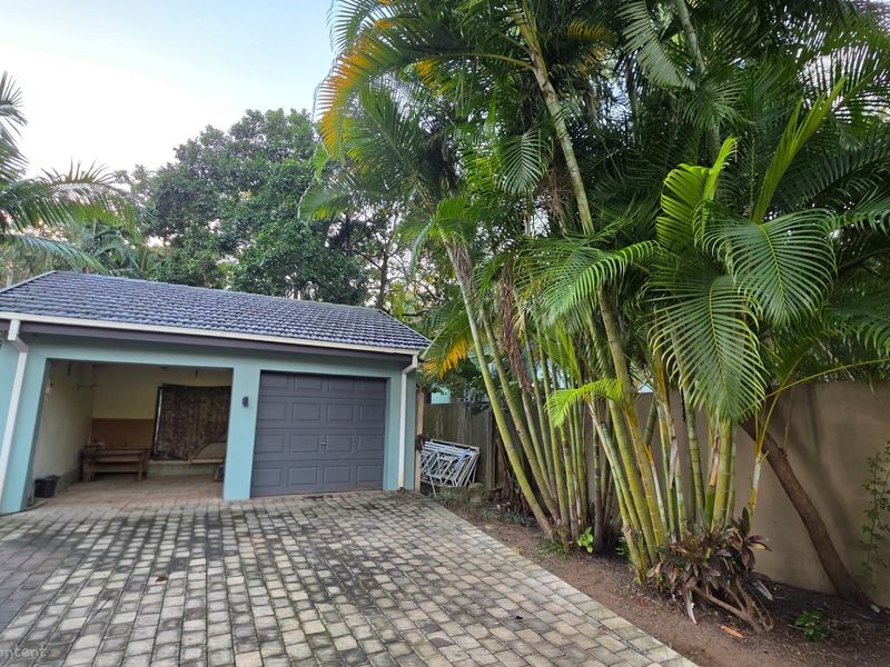 Beautiful 4 bedroom Home For Sale in Ramsgate,KwaZulu Natal - Photo 3