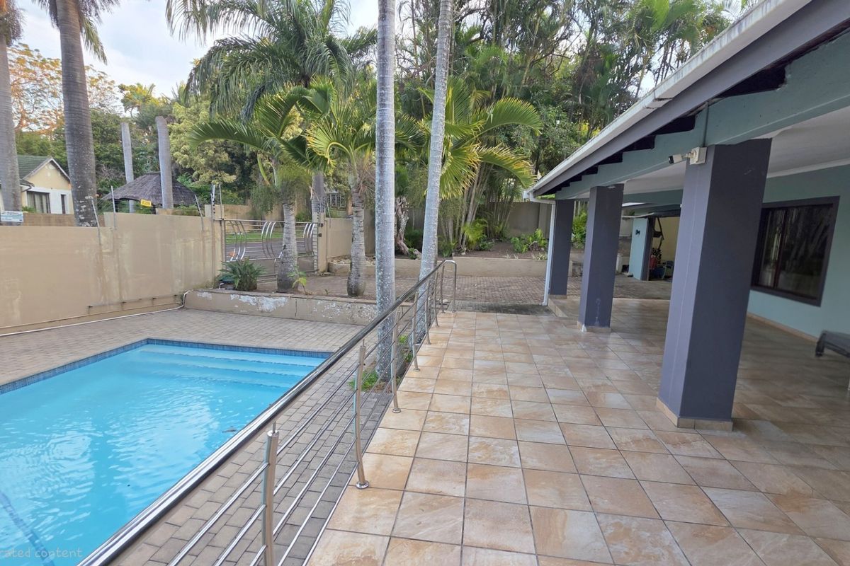 Beautiful 4 bedroom Home For Sale in Ramsgate,KwaZulu Natal - Photo 2
