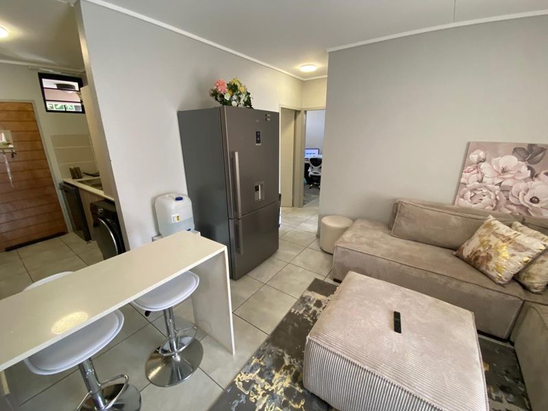 2 bedroom Apartment For Sale in Amberfield, Centurion - Photo 10