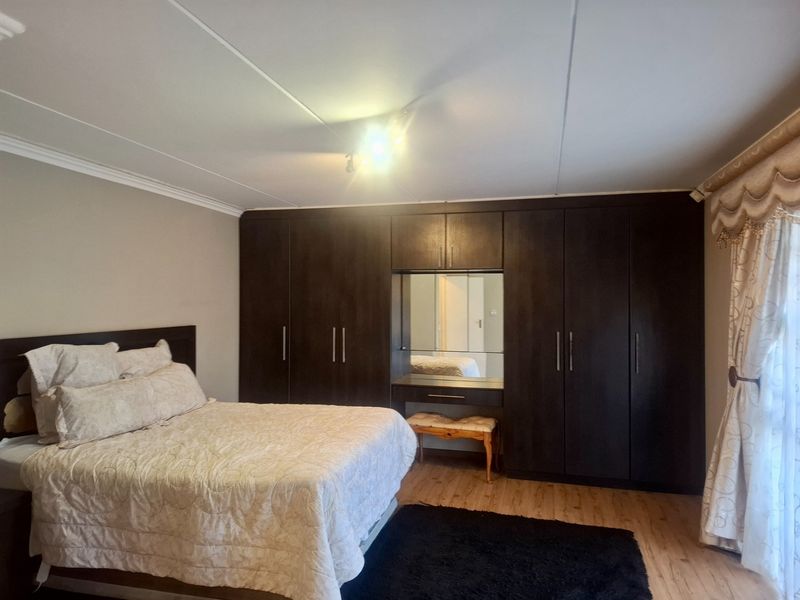 House To Rent in Bluewater Bay, Port Elizabeth - Photo 6