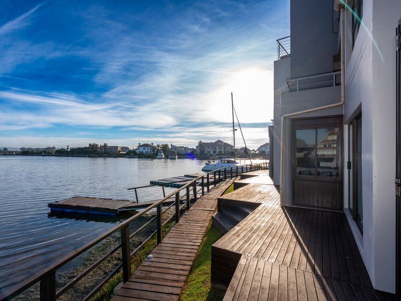 Townhouse For Sale in Port Owen, Velddrif - Photo 3