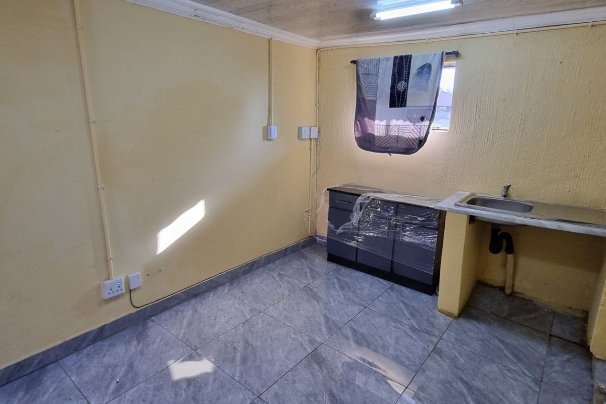 Apartment To Rent in Brits Central, Brits, North West - Photo 3