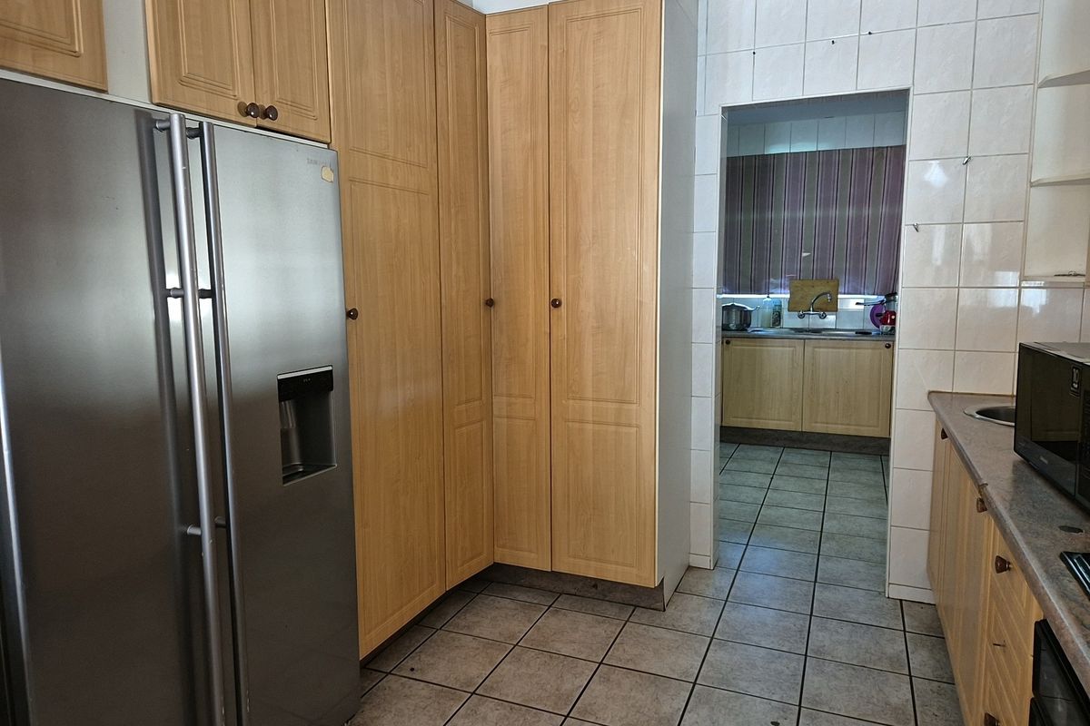 House For Sale in Kannoniers Park, Potchefstroom, North West - Photo 5