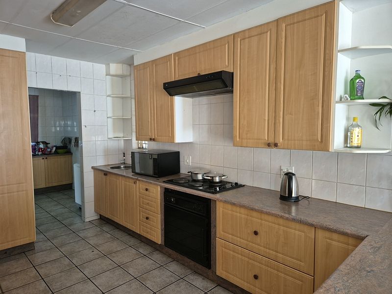 House For Sale in Kannoniers Park, Potchefstroom, North West - Photo 2