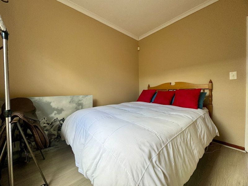 House To Rent in Twin Palms, Strand - Photo 8