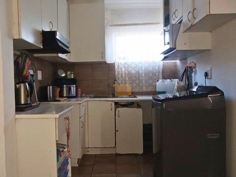 2 Bedroom Home for Sale - Scottsdene, Kraaifontein - Photo 5