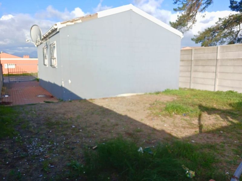 2 Bedroom Home for Sale - Scottsdene, Kraaifontein - Photo 3
