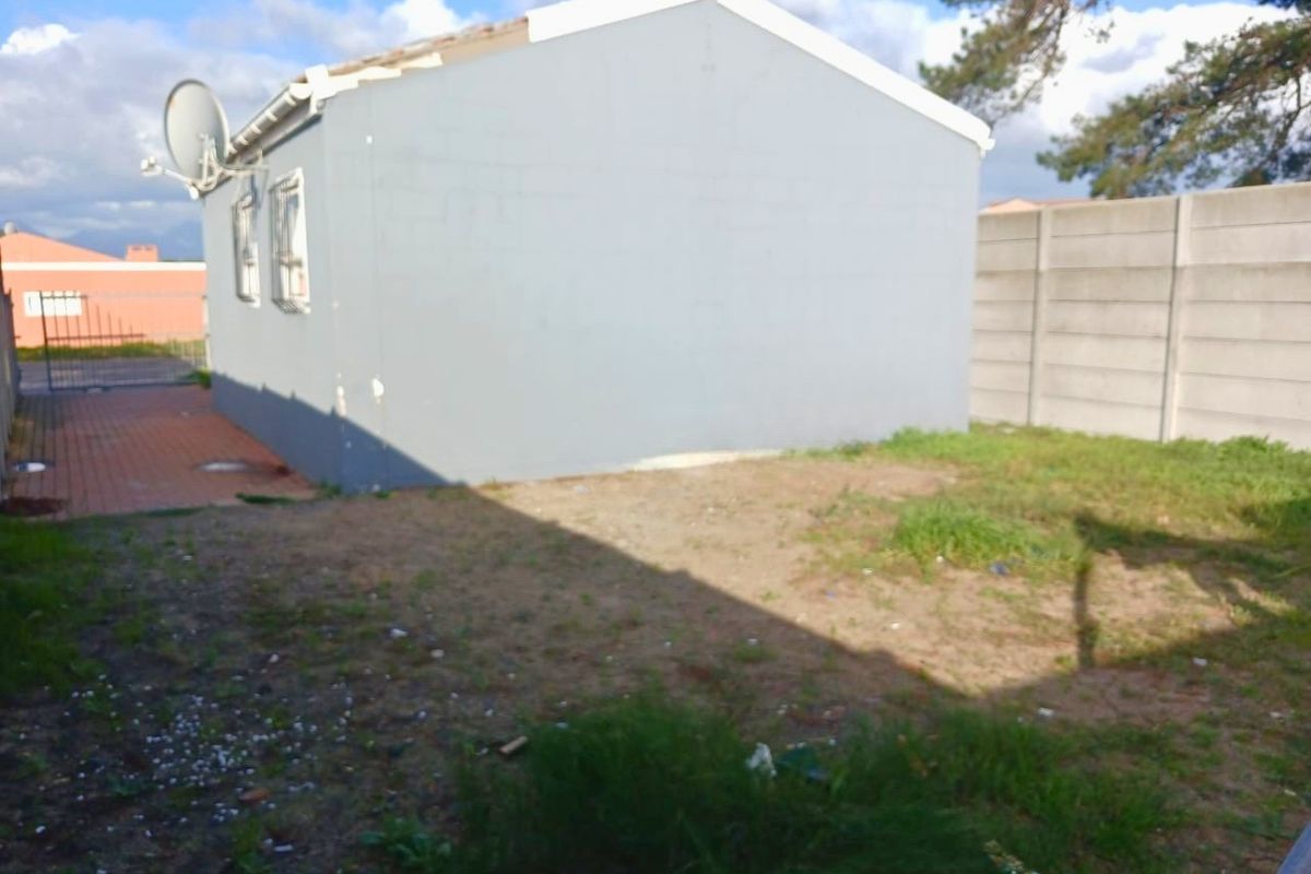 2 Bedroom Home for Sale - Scottsdene, Kraaifontein - Photo 3