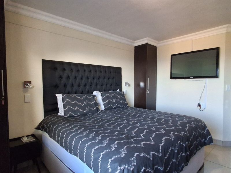 Wake Up Daily to Coastal Luxury Living - Photo 10