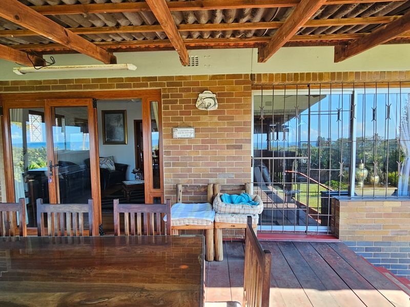 Spacious Family Home with Sea Views and Separate Flatlet - Photo 9