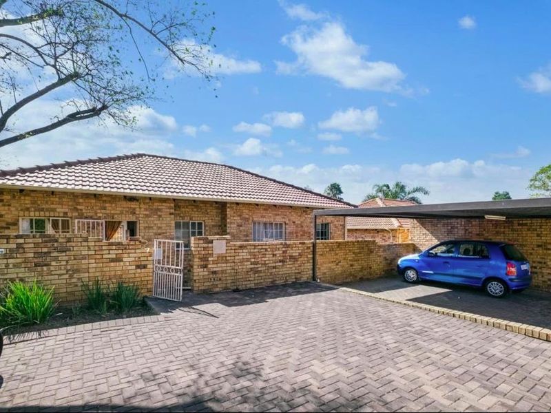 TOWNHOUSE FOR SALE IN BELLAIRSPARK-NORTHRIDING - Photo 5