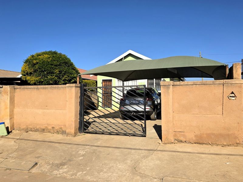 Affordable 2 Bedroom Home in Mahube Valley - Perfect for First-Time Buyers - Photo 2