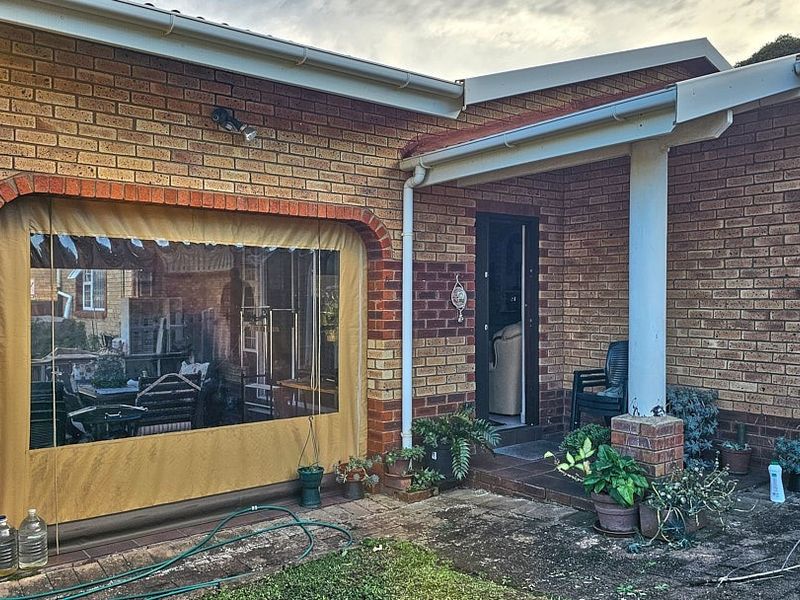 Townhouse For Sale in Margate, KwaZulu Natal - Photo 6