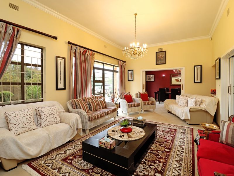 House For Sale in Observatory, Johannesburg - Photo 9