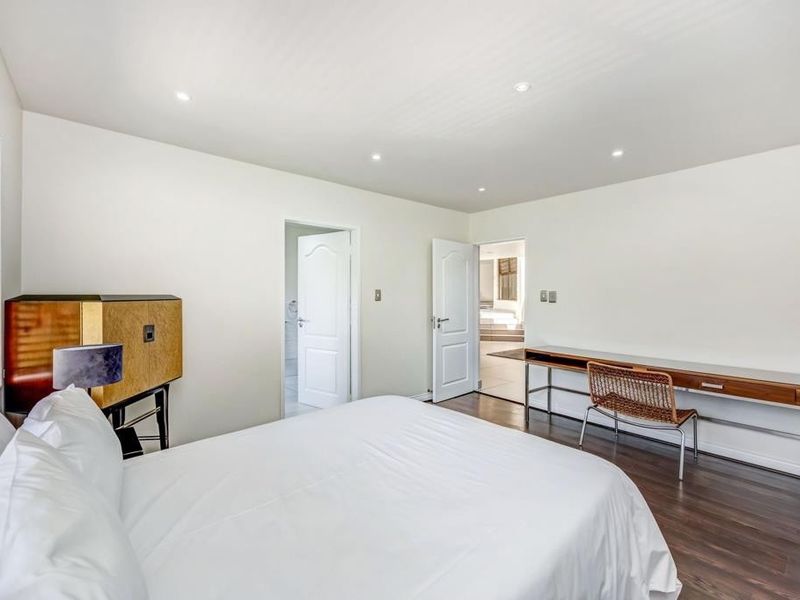 4 Bedroom Penthouse With Helpers Room Available. - Photo 10