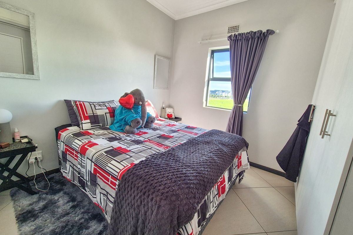 Apartment For Sale in Buh Rein Estate, Kraaifontein - Photo 4