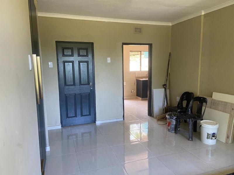 Cottage To Rent in Athlone Park, Amanzimtoti, KwaZulu Natal - Photo 9